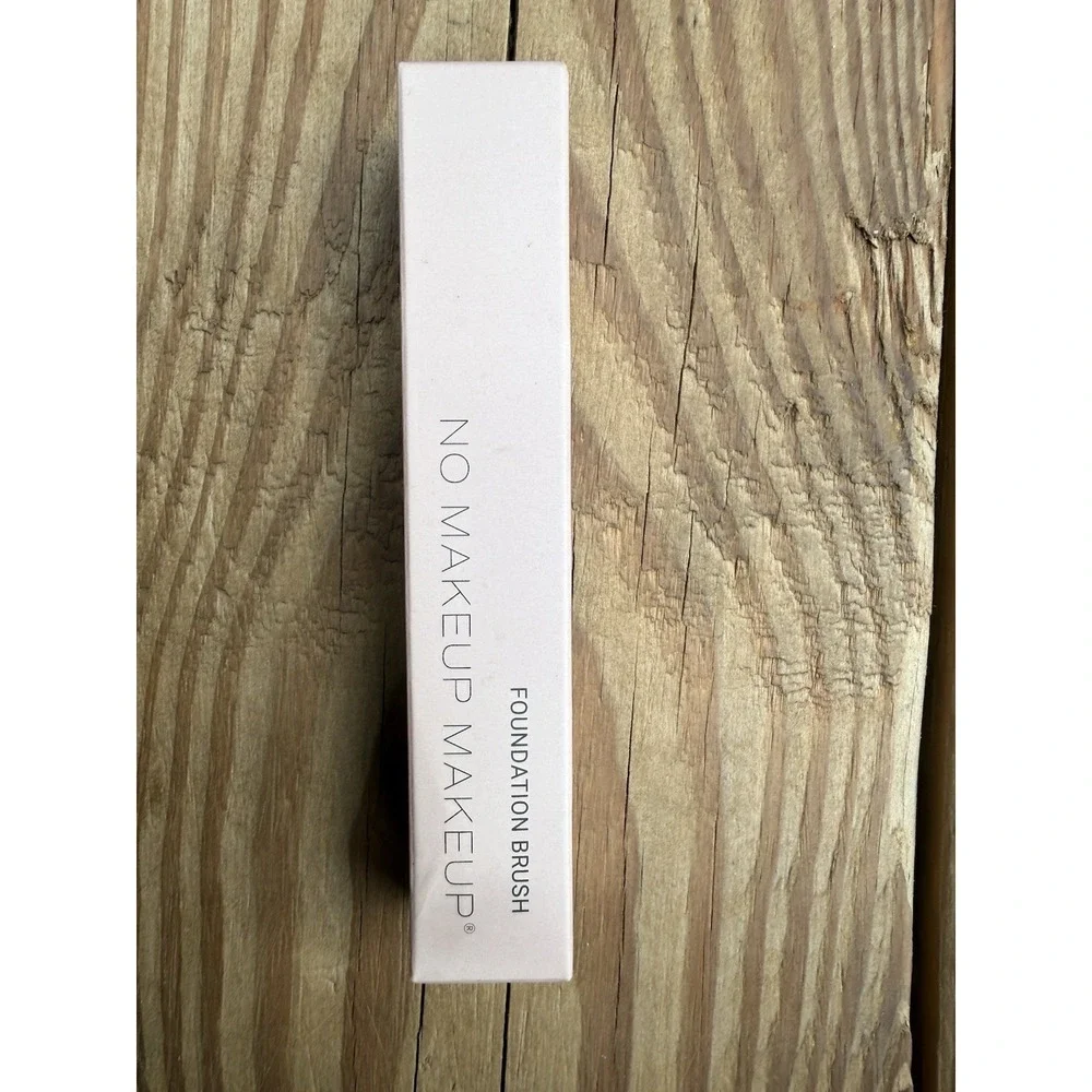 No Makeup Makeup Foundation Brush New In Box